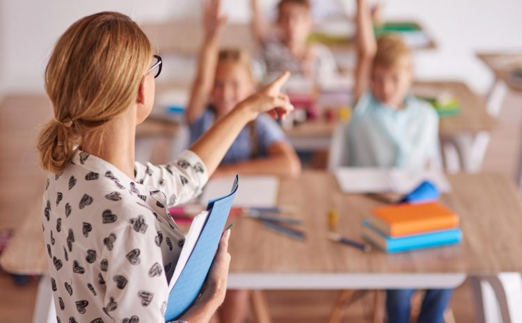 Protetto: Perfezionamento Clil : Insegnare con la metodologia Clil.
